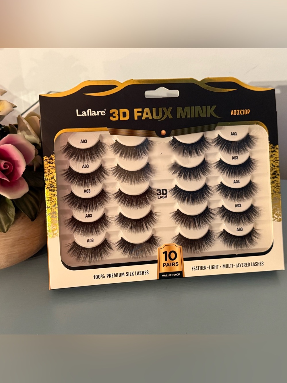 💋NIB LAFLARE 3D FAUX MINK LASHES💋